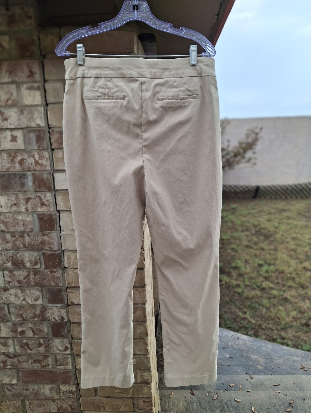Chico's Pull-On Straight Leg Stretchy Beige Rayon Blend Pants Women Size 2 Large - Picture 6 of 15